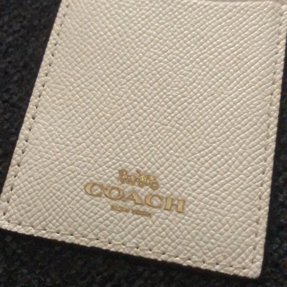 Coach Ivory Card Holder with Gold Clasp - Picture 3 of 3